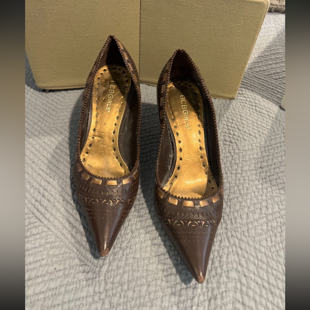 BCBG Brown Leather Heels with Brogue Detailing